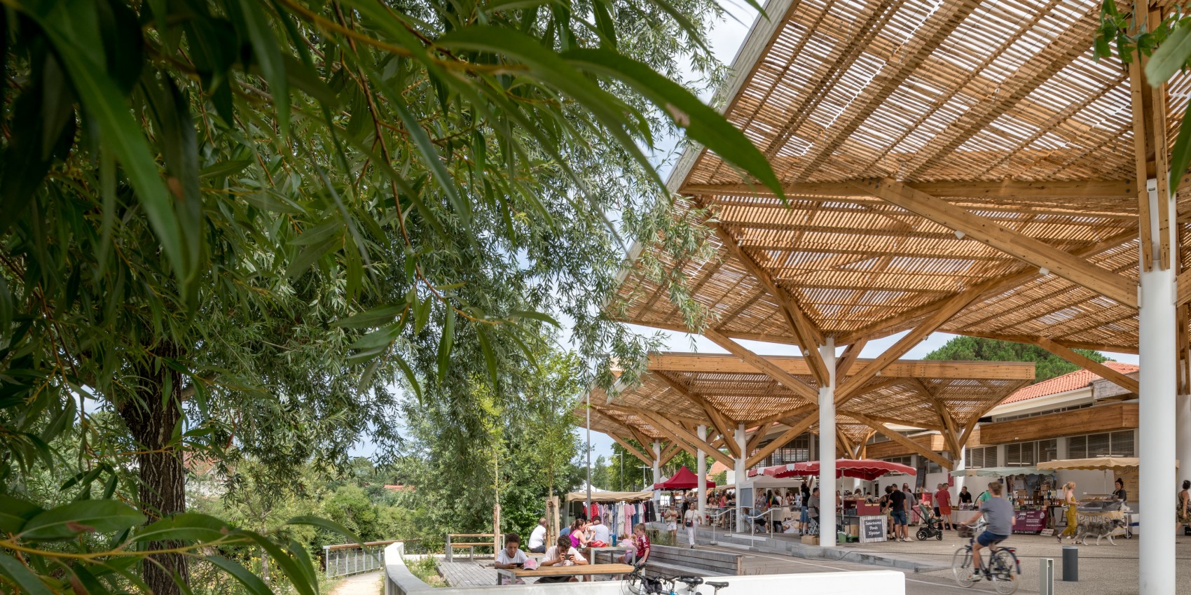 Abords du Marché Couvert de Capbreton